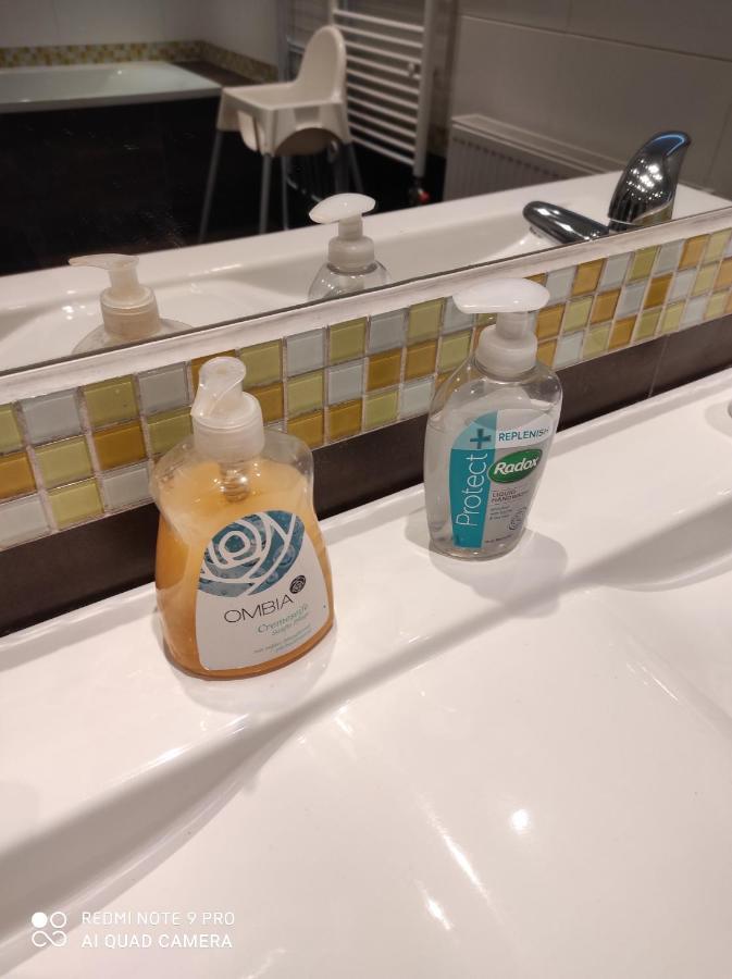 马克西米利公寓 布拉迪斯拉发 外观 照片